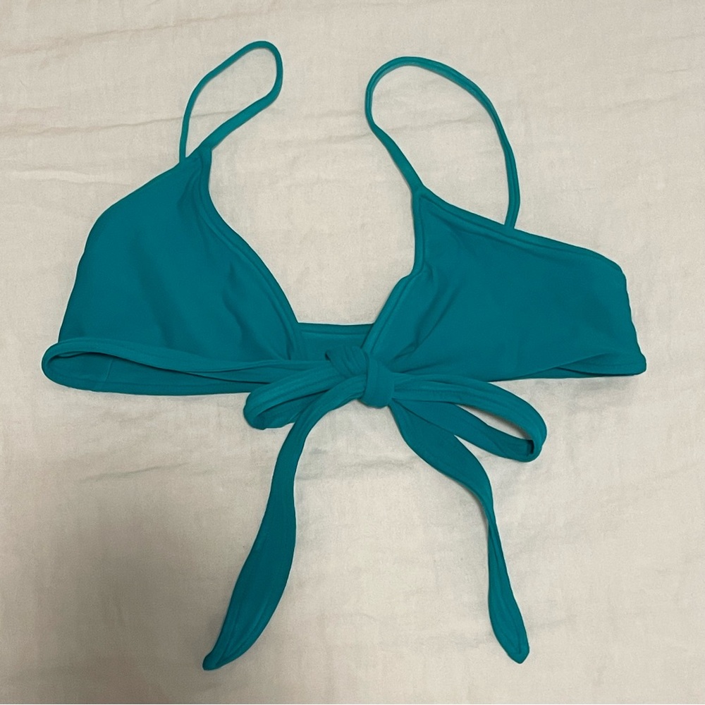 L space wrap tie bikini top